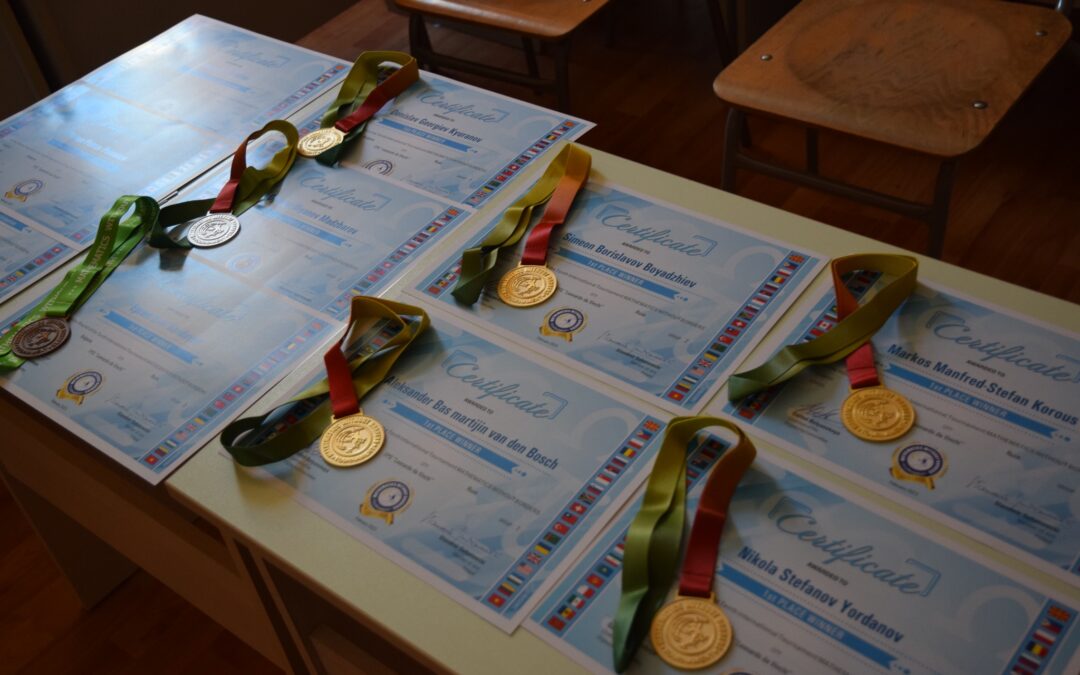 Седем медала от зимния кръг на „Математика без граници“